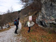 09 Strada Privata nel senso a rischio in zona franosa